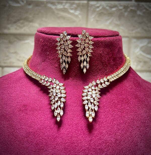 Kareena Kapoor Inspired Ad Necklace Set
